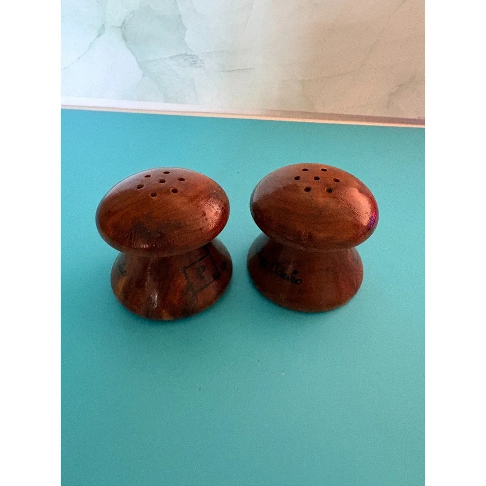 Vintage Wooden Mushroom Salt and Pepper Shakers Sun Valley Idaho 1970s Brown Set